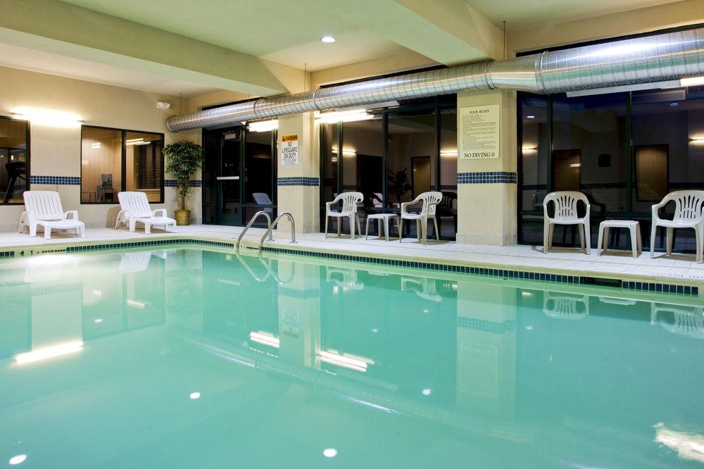 North Syracuse Holiday Inn Express Syracuse Airport By Ihg מראה חיצוני תמונה