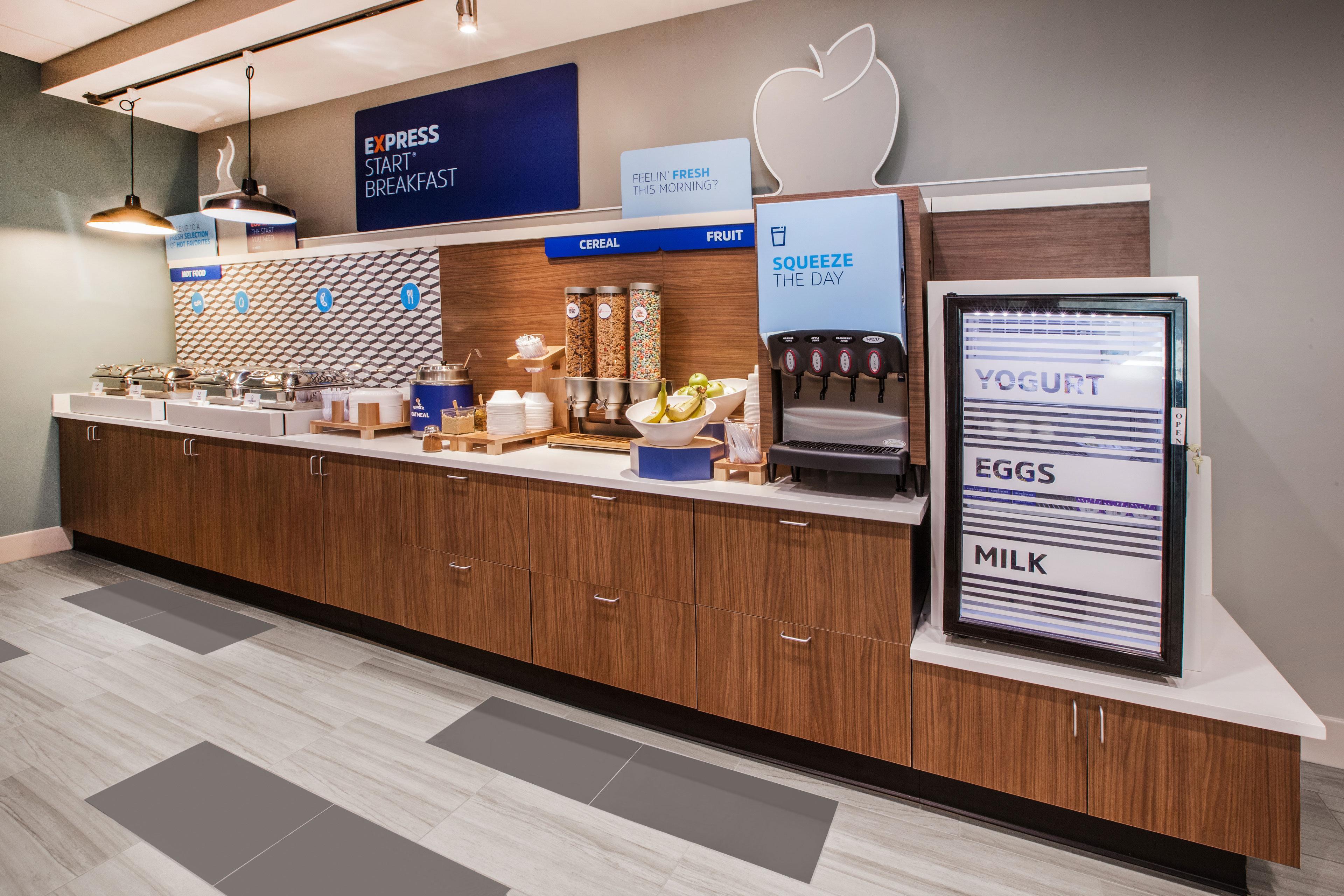 North Syracuse Holiday Inn Express Syracuse Airport By Ihg מראה חיצוני תמונה