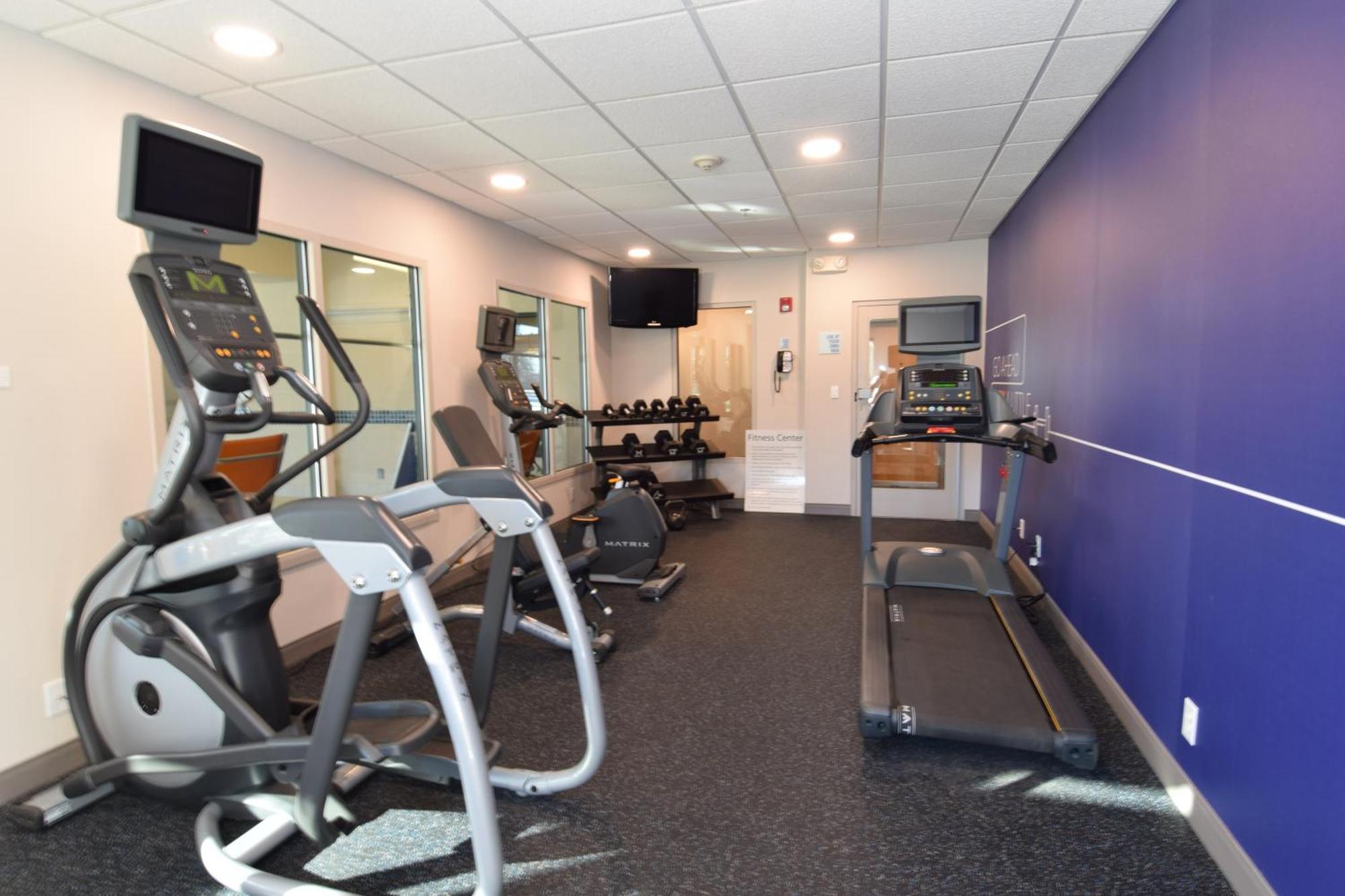 North Syracuse Holiday Inn Express Syracuse Airport By Ihg מראה חיצוני תמונה