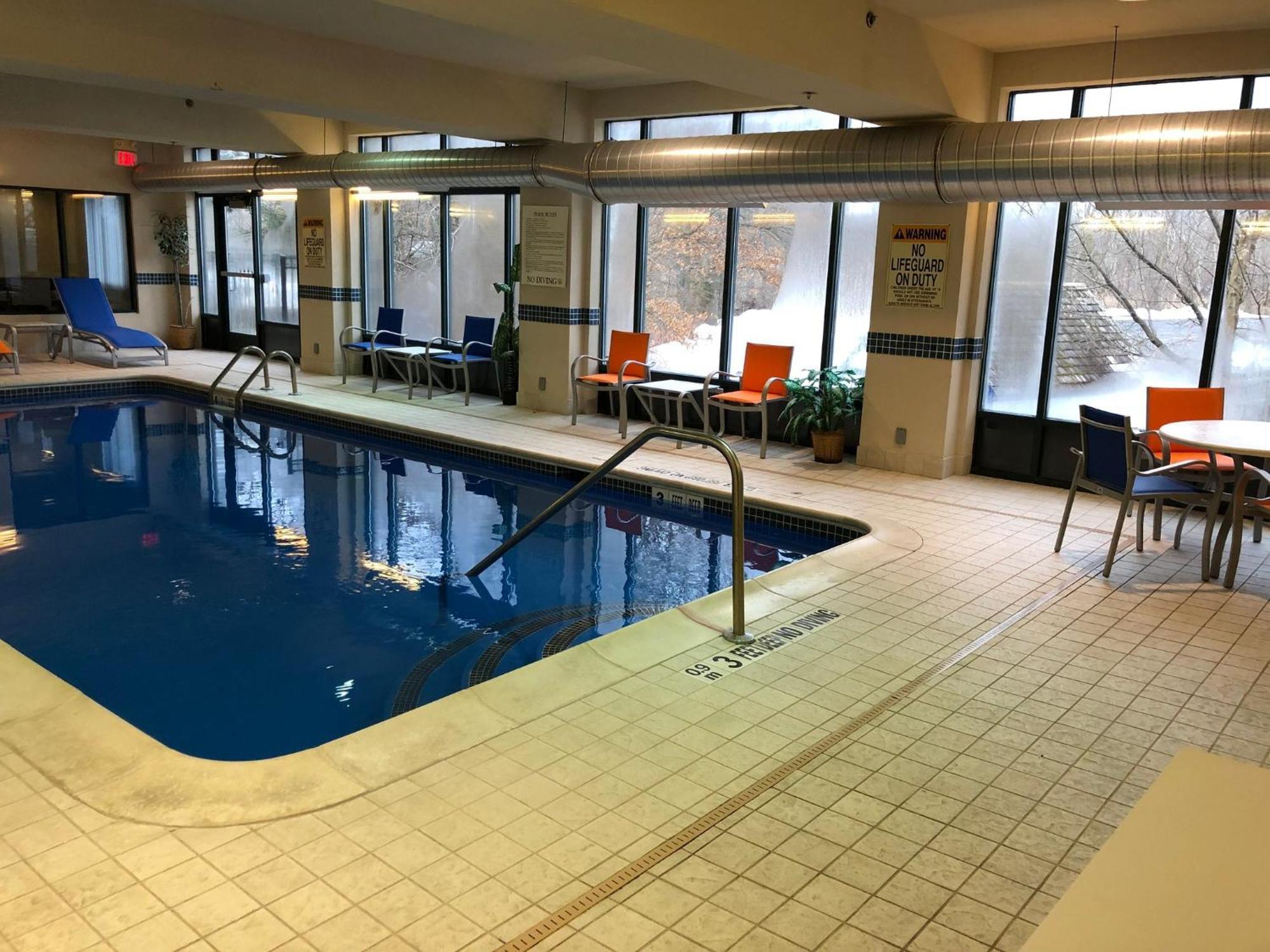 North Syracuse Holiday Inn Express Syracuse Airport By Ihg מראה חיצוני תמונה