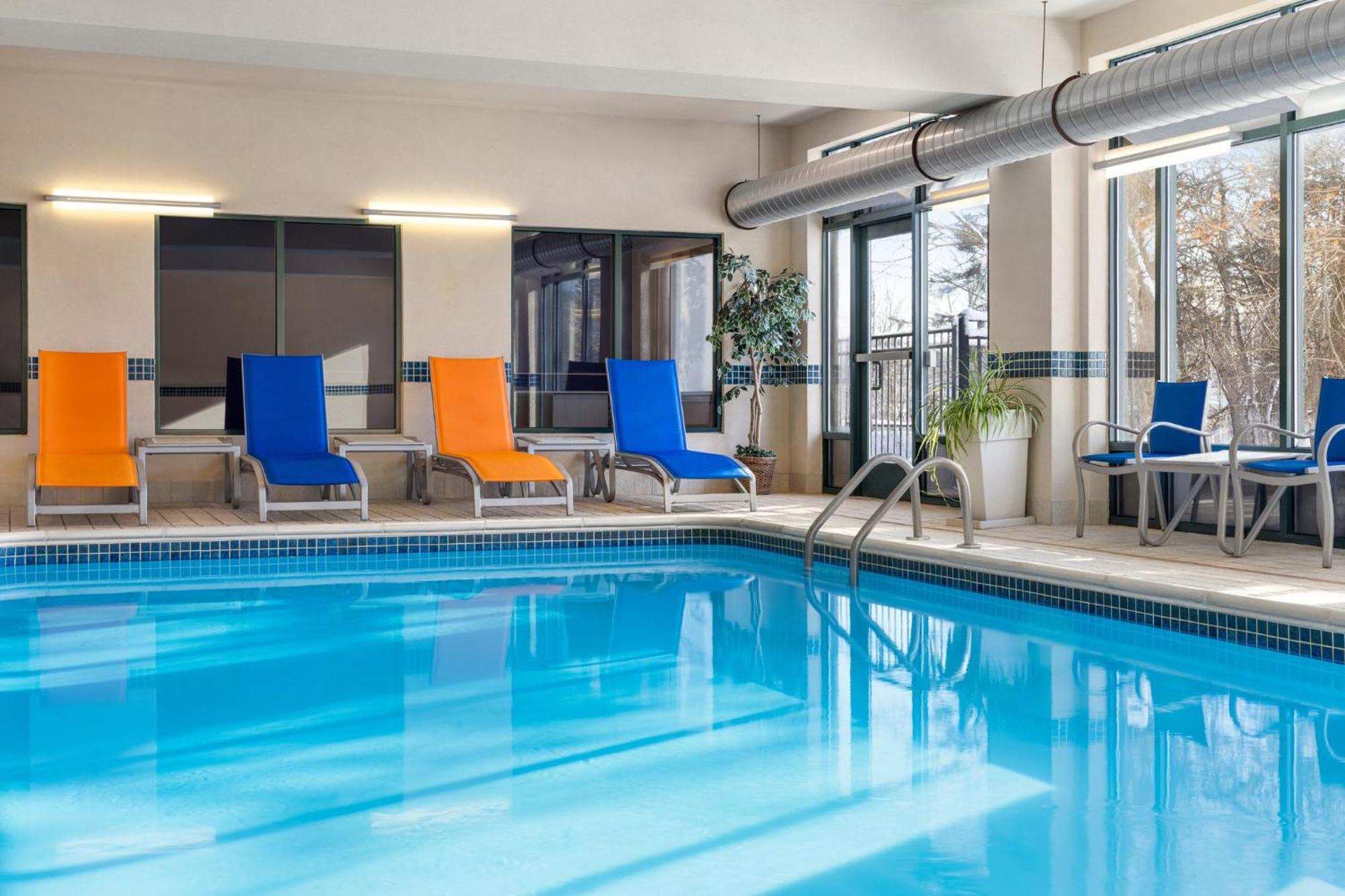 North Syracuse Holiday Inn Express Syracuse Airport By Ihg מראה חיצוני תמונה